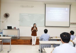 09/19/2023 - Talkshow in Hanoi University of Public Health